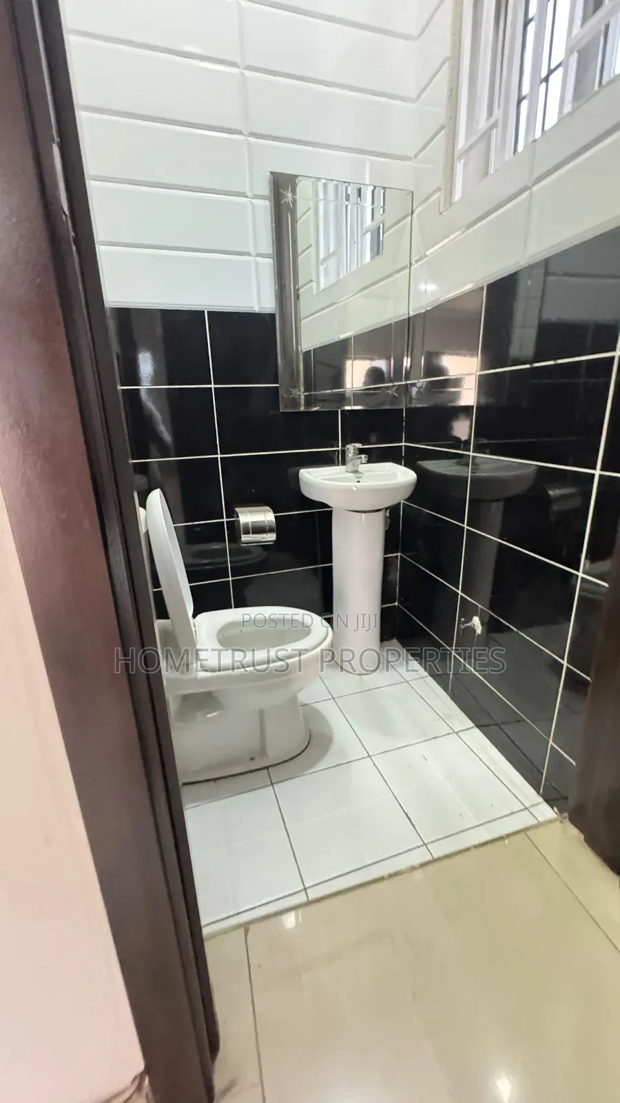 3bdrm House in Achimota Mall Area, Mile 7 for rent