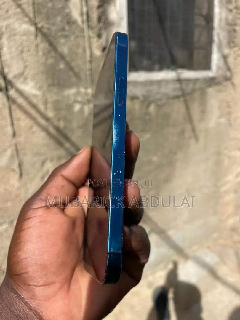 Apple iPhone 12 64 GB Blue