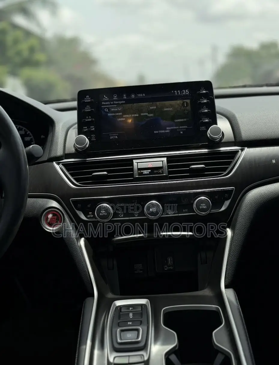 Honda Accord Sport (2.0L 4cyl Turbo 10A) 2019 Silver