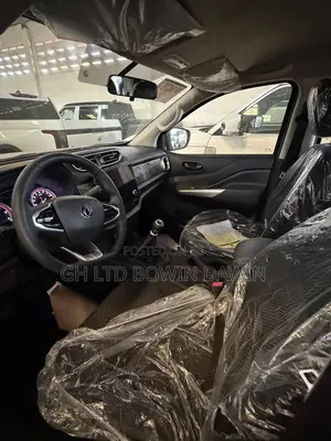 New Nissan Pick-Up 2025 Gray