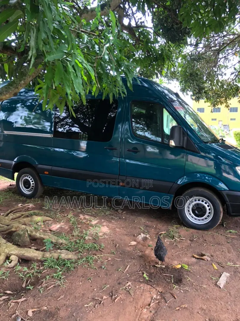 Mercedes-Benz Sprinter 2012 Green