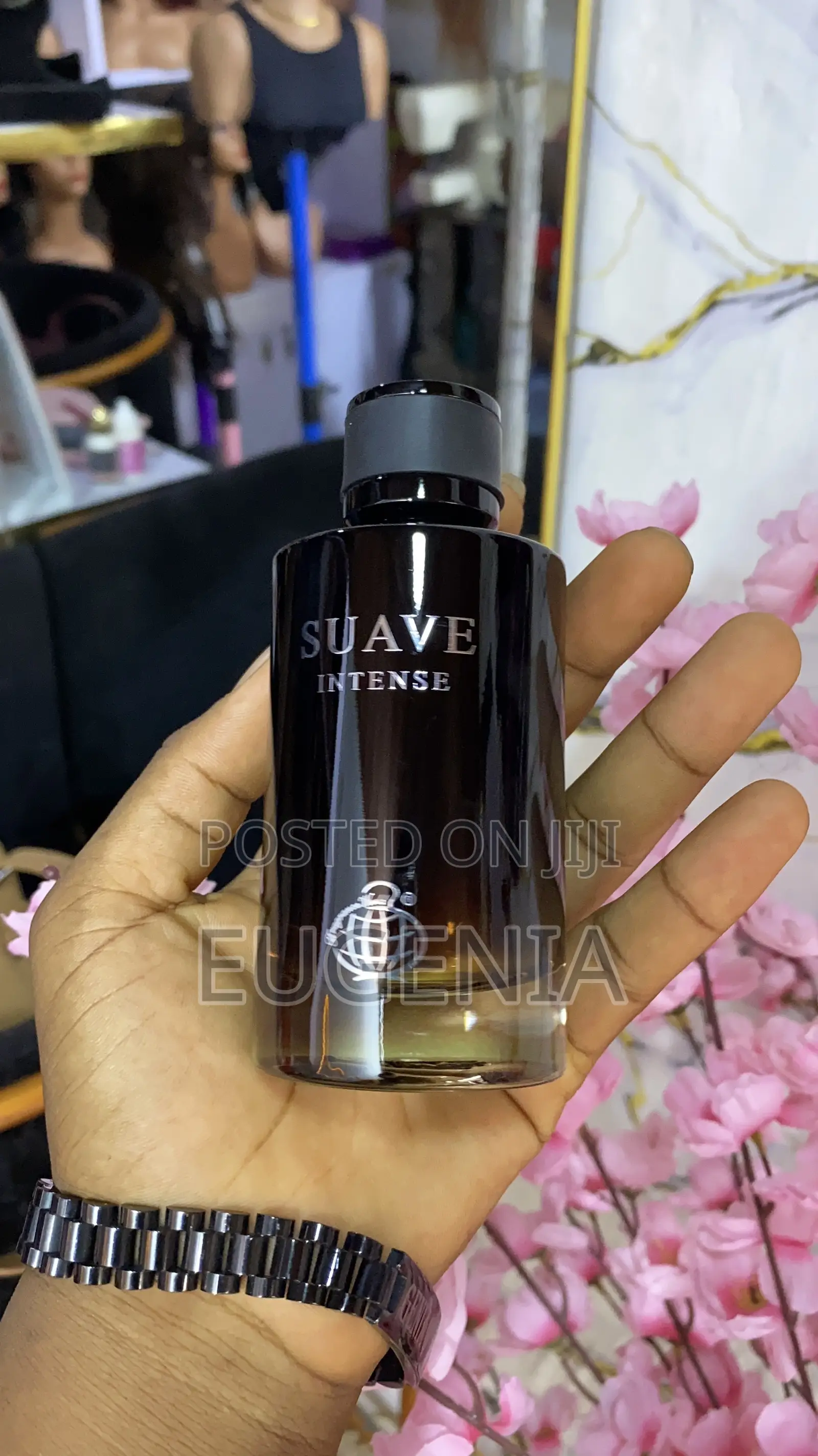 Perfumes for Both Men and Women Available in Mankessim