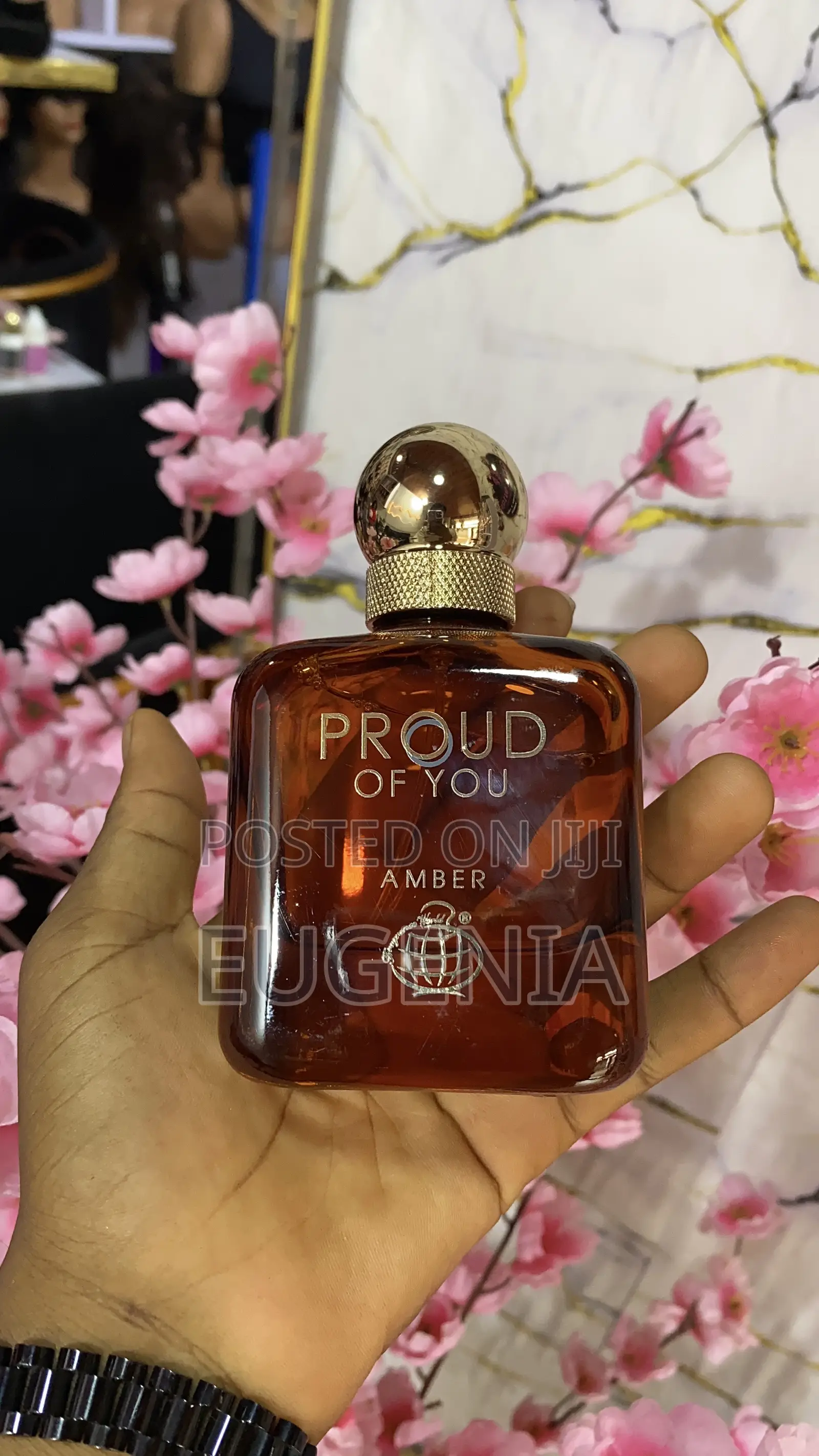 Perfumes for Both Men and Women Available in Mankessim