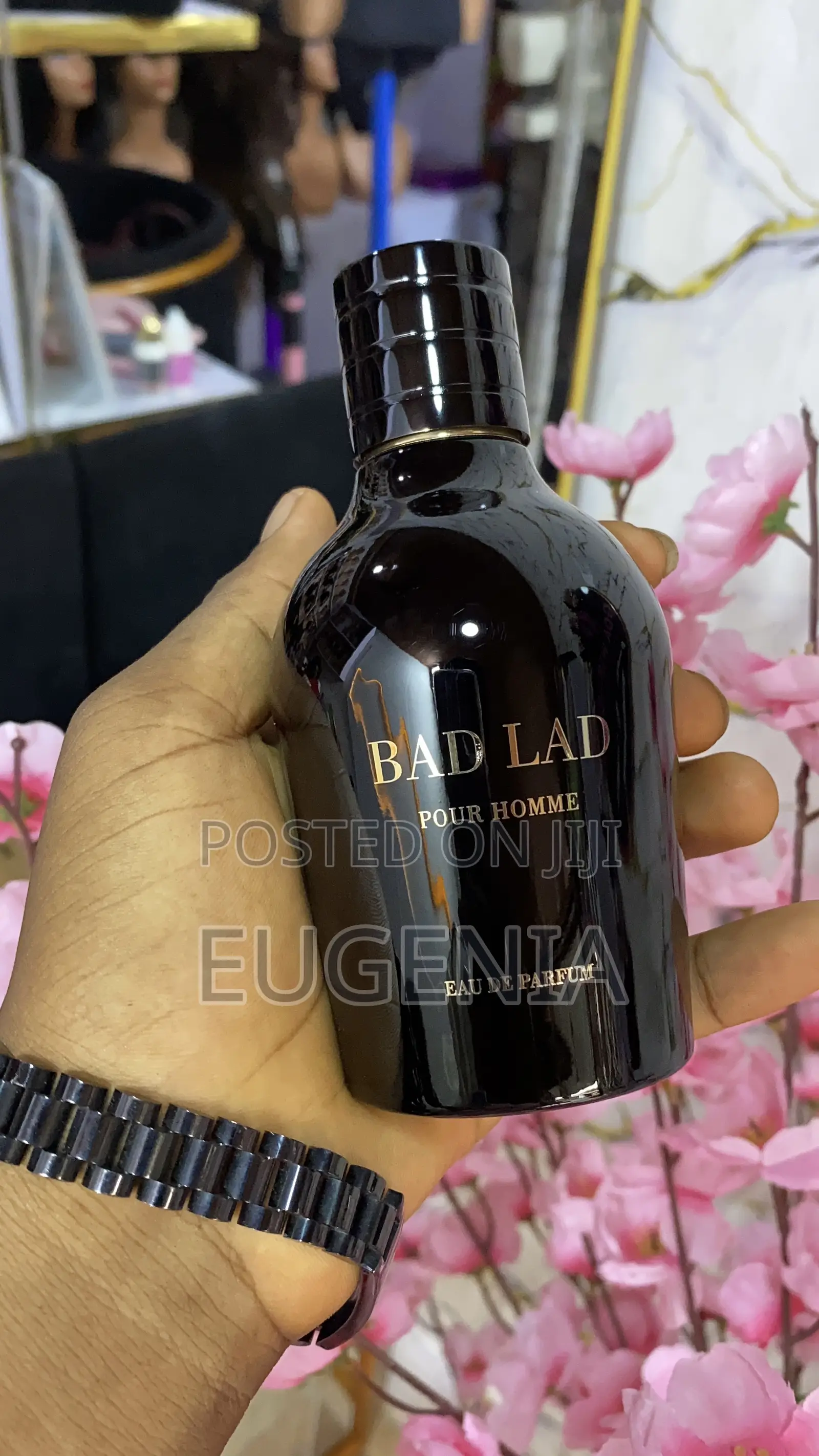 Perfumes for Both Men and Women Available in Mankessim