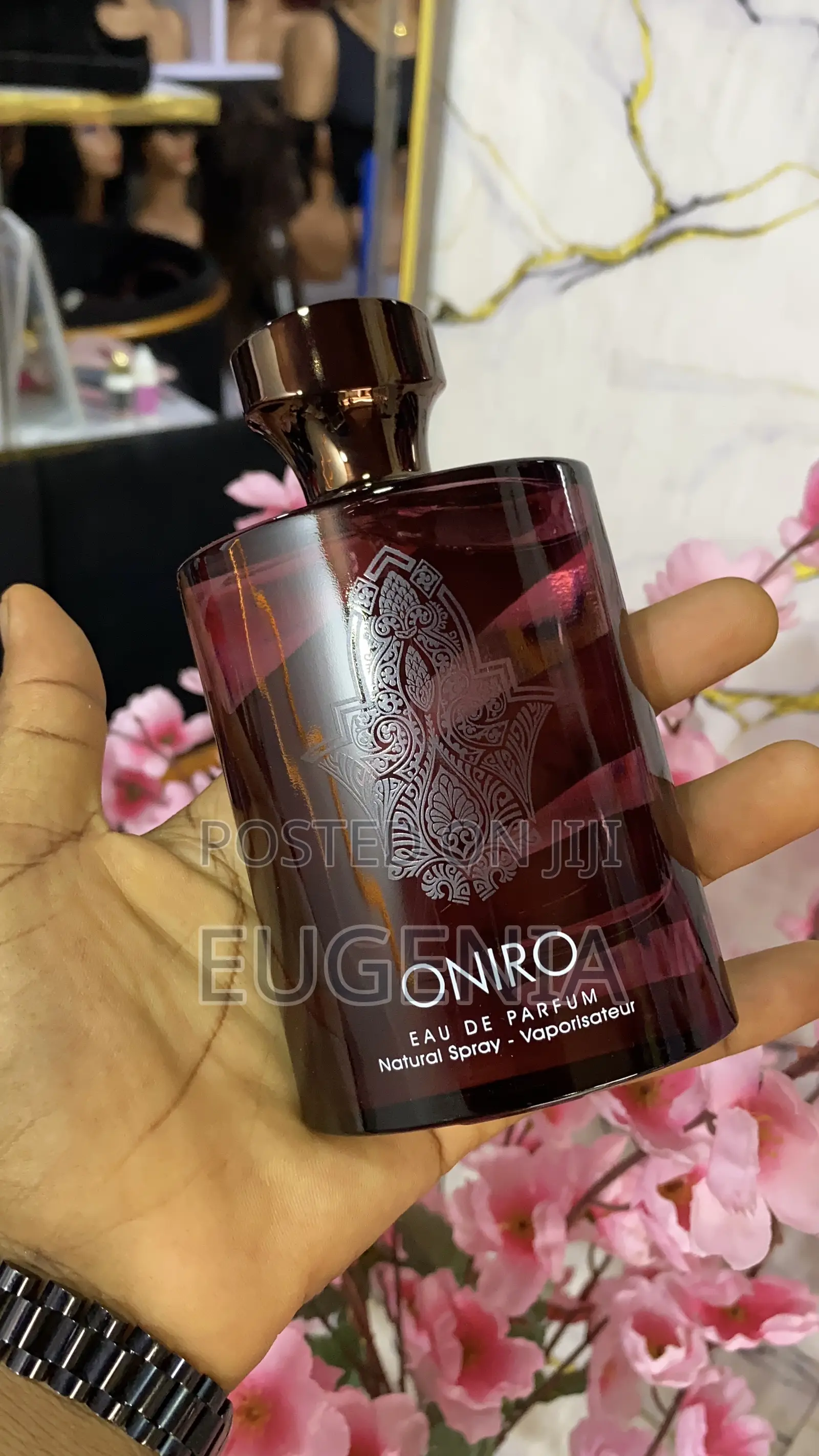 Perfumes for Both Men and Women Available in Mankessim