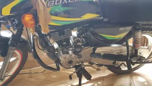 Bajaj Boxer 125 2018 Black