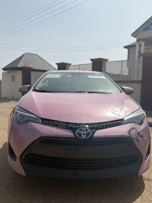 Toyota Corolla 2018 Pink