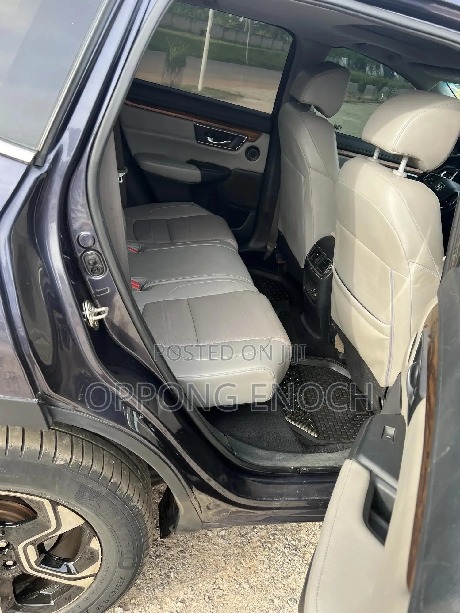 Honda CR-V Touring AWD 2018 Brown