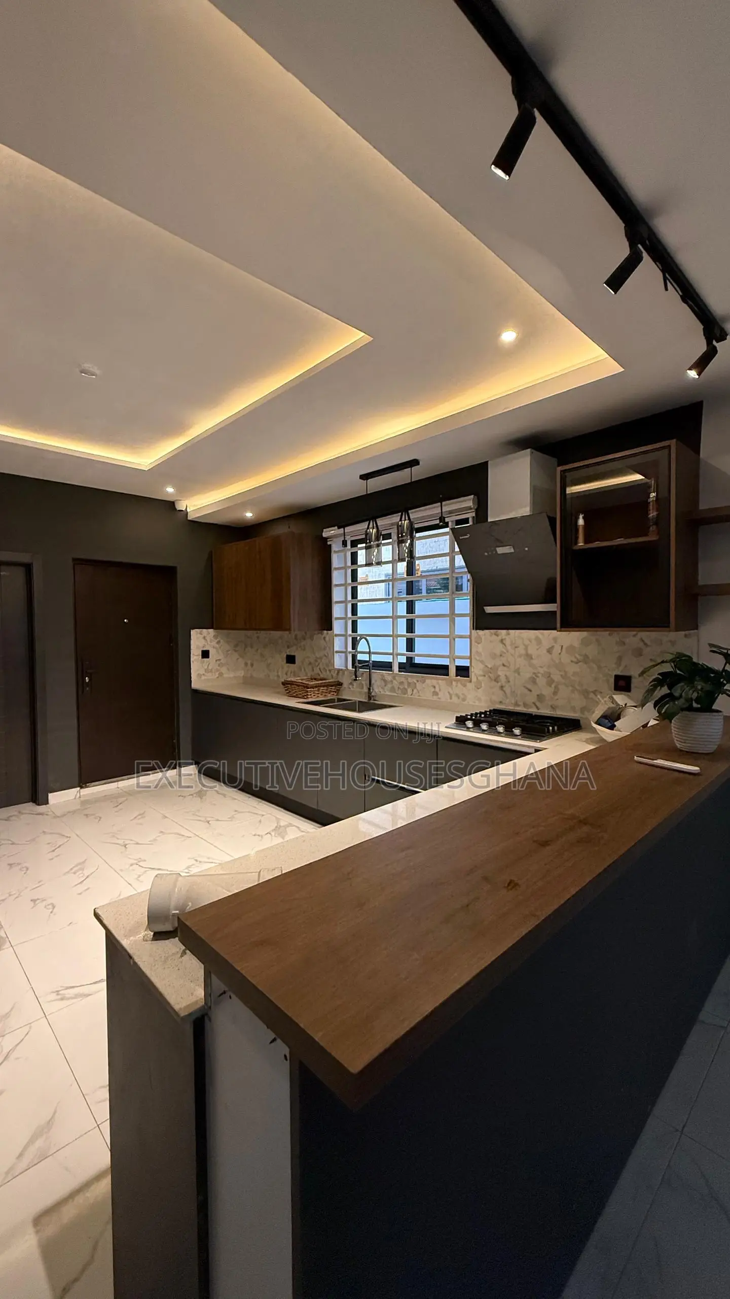 4bdrm House in Spintex for sale