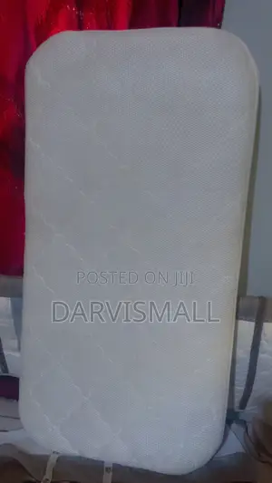 Used Baby’S Cot
