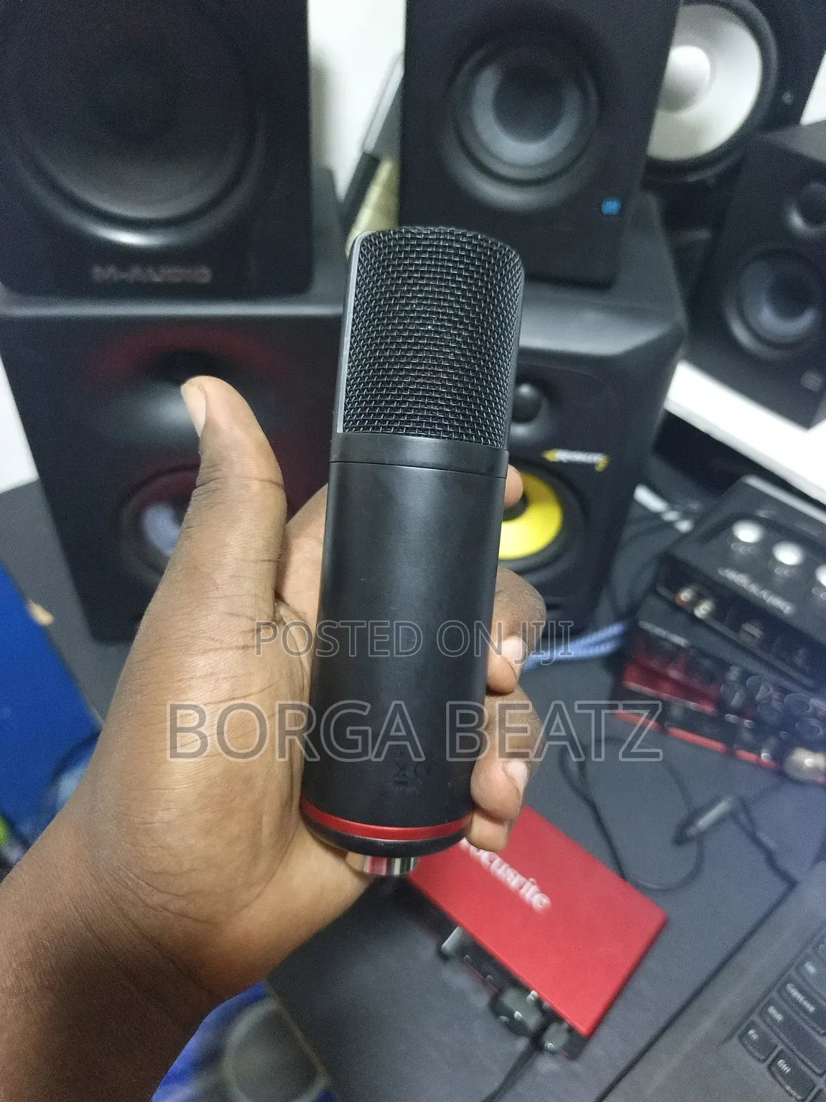 Focusrite Studio Microphone