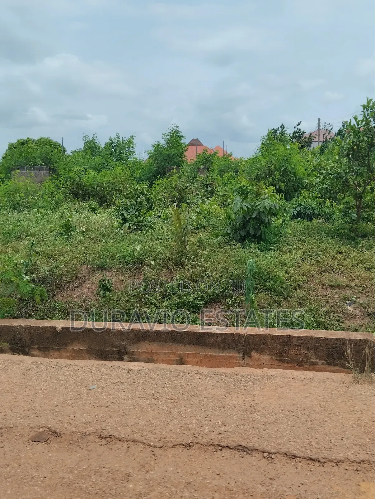 Land in Ipt Kumasi