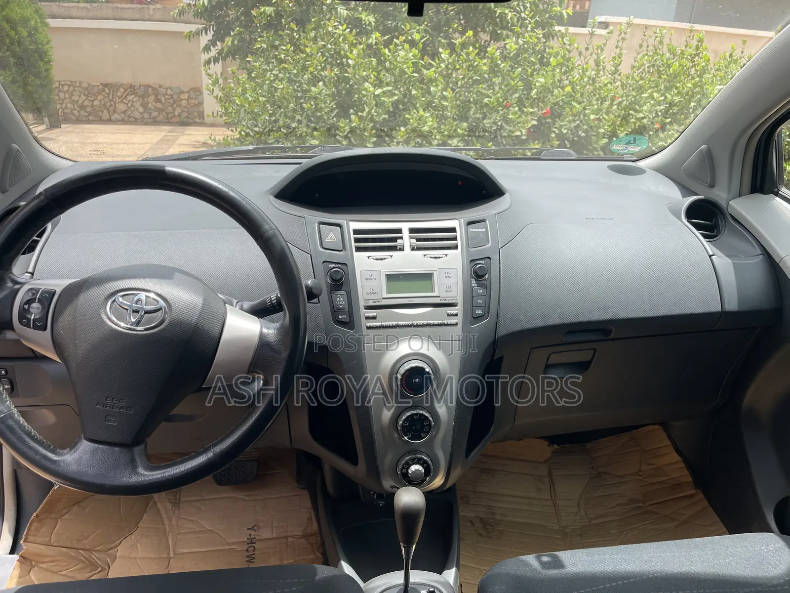 Toyota Yaris 1.5 Liftback Automatic 2009 Blue