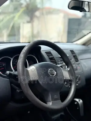 Nissan Versa 1.6 2011 White