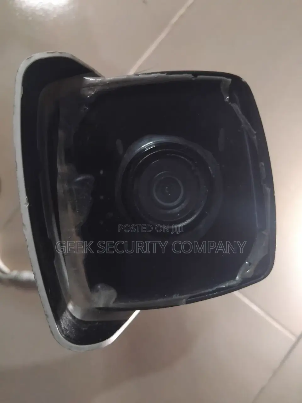 Hikvision 4mp Ip Acusense Network Camera Ds-2cd2t43g2-4l0 Used