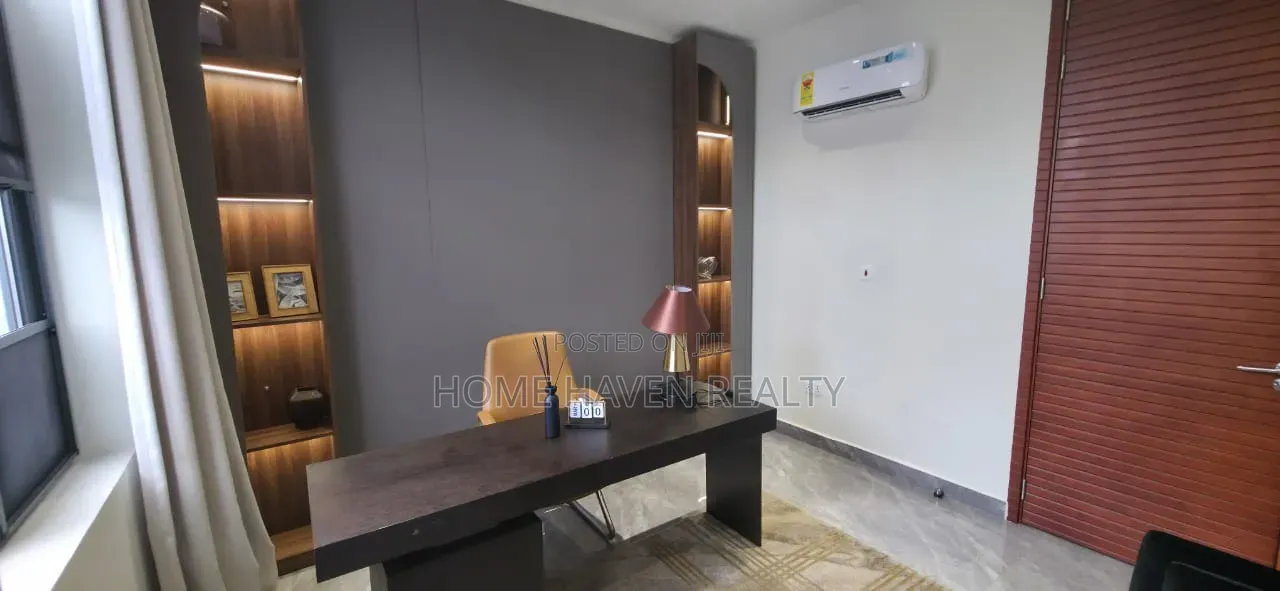 Furnished 4bdrm House in Cantonment, DVLA Area for rent