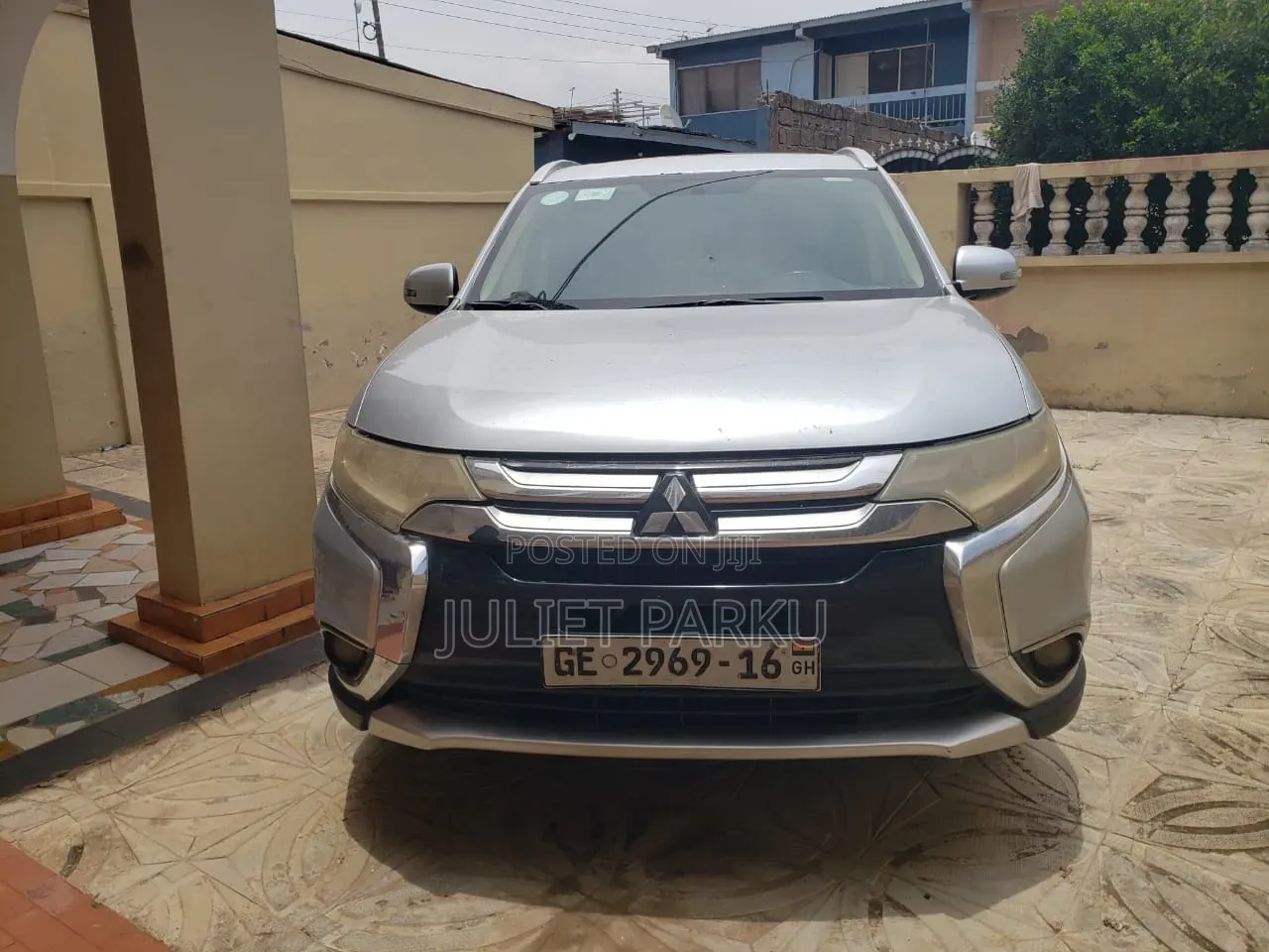 Mitsubishi Outlander 2016 Silver