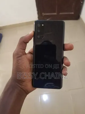 Samsung Galaxy S20 128 GB Black