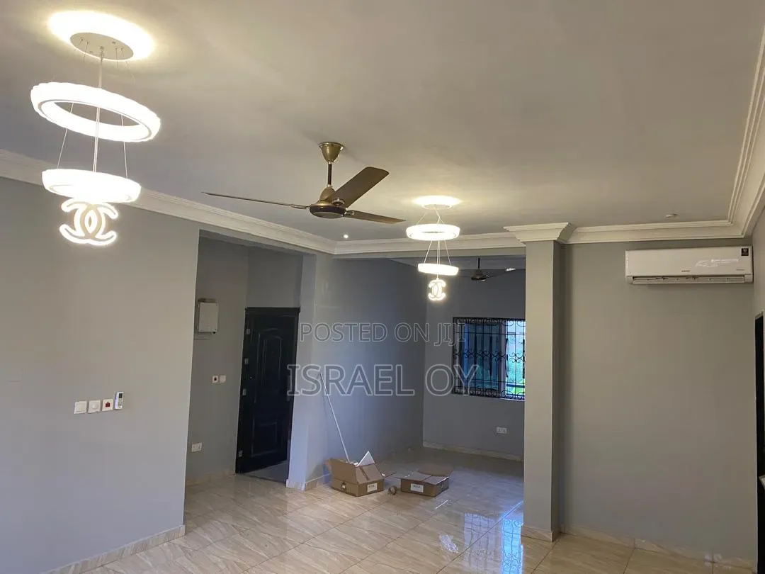 2bdrm Apartment in Adjiringanor, Adjiriganor for rent