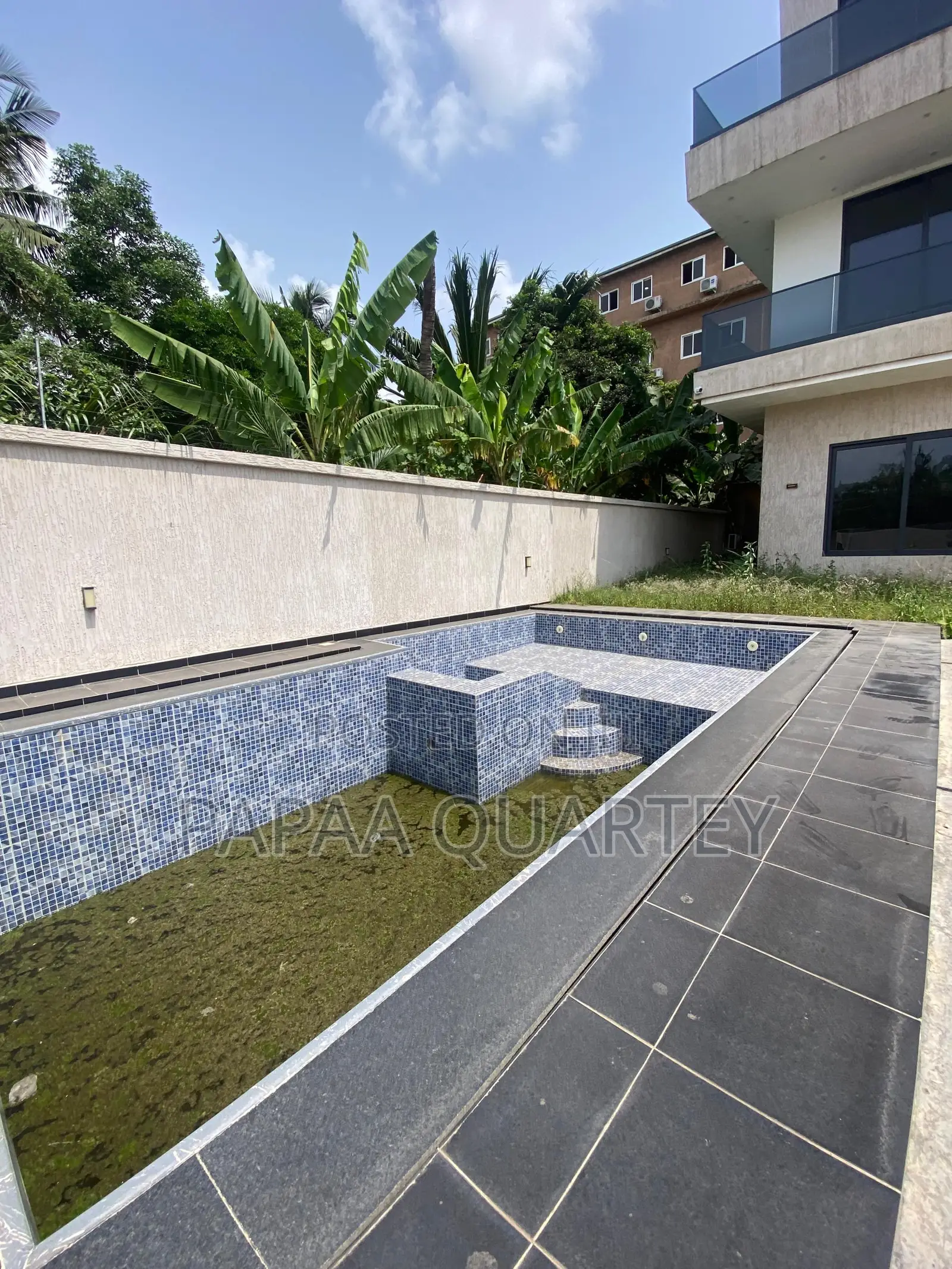 4bdrm House in Abelemkpe for sale