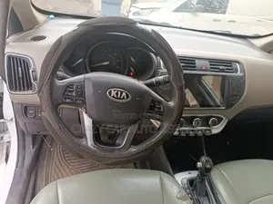 Kia Rio 2016 White