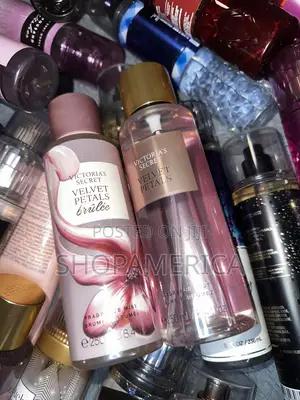 Velvet Petals (Victoria Secret)