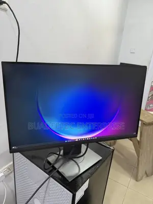 Dell P2723qe