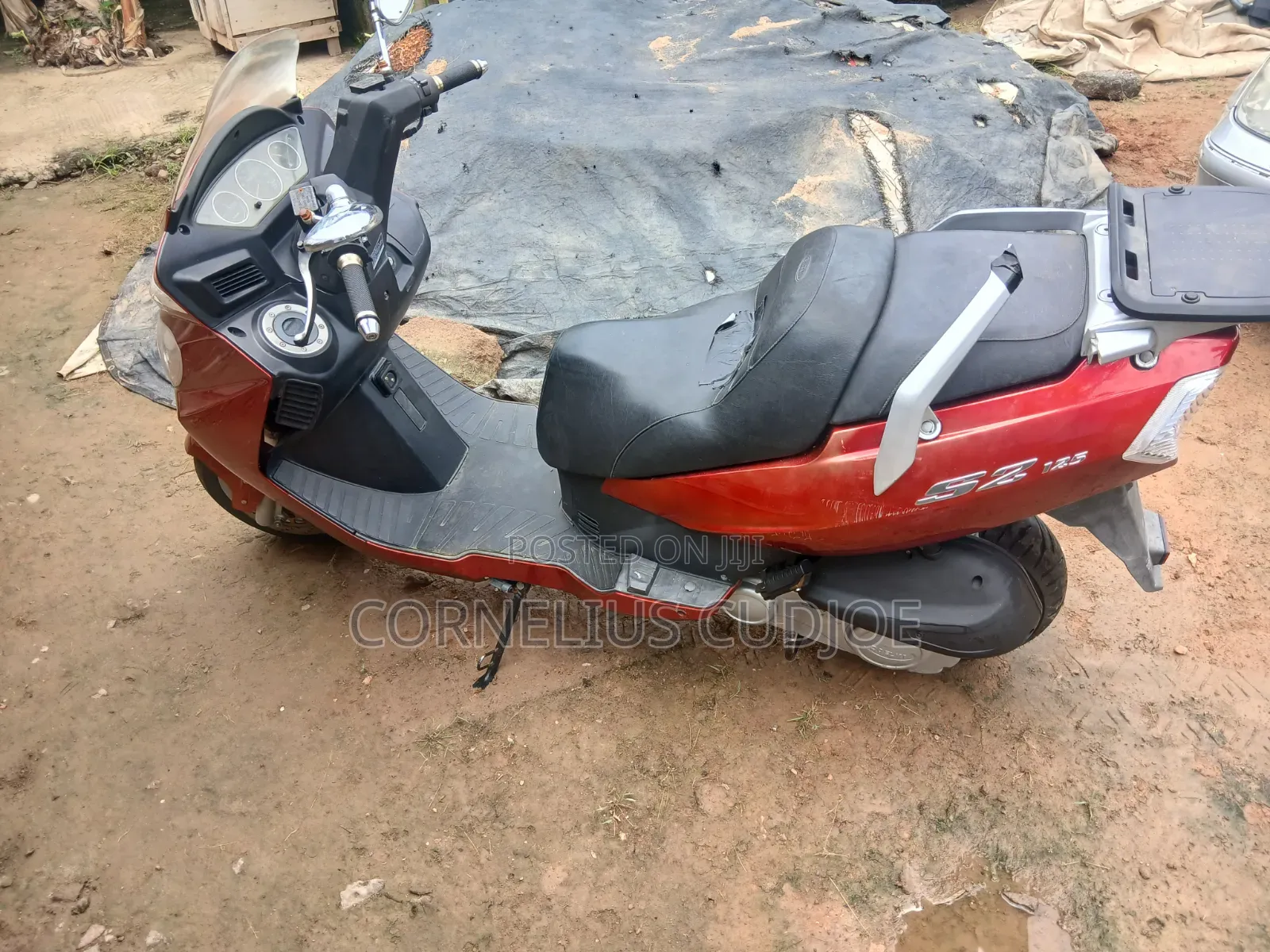 Daelim S2 125 FI 2014 Red