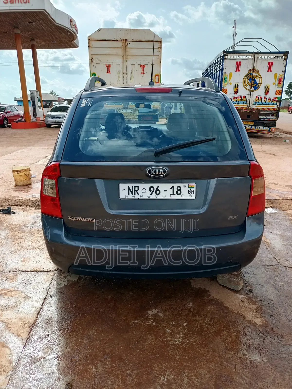 Kia Rondo EX 2009 Gray