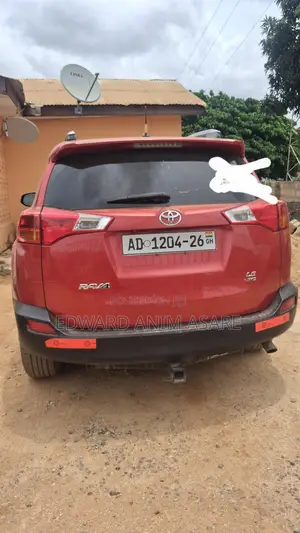 Toyota RAV4 LE 4dr SUV AWD (2.5L 4cyl 6A) 2015 Red