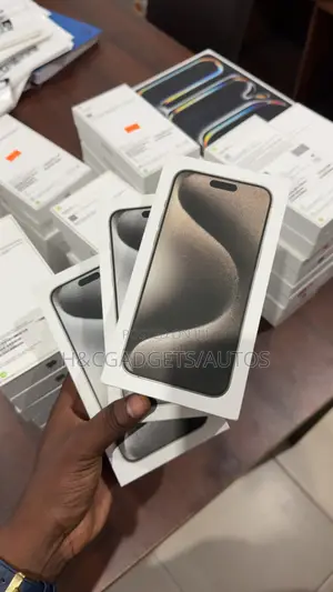New Apple iPhone 15 Pro Max 256 GB