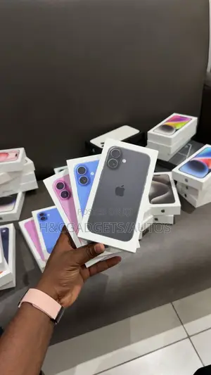 New Apple iPhone 16 128 GB Blue