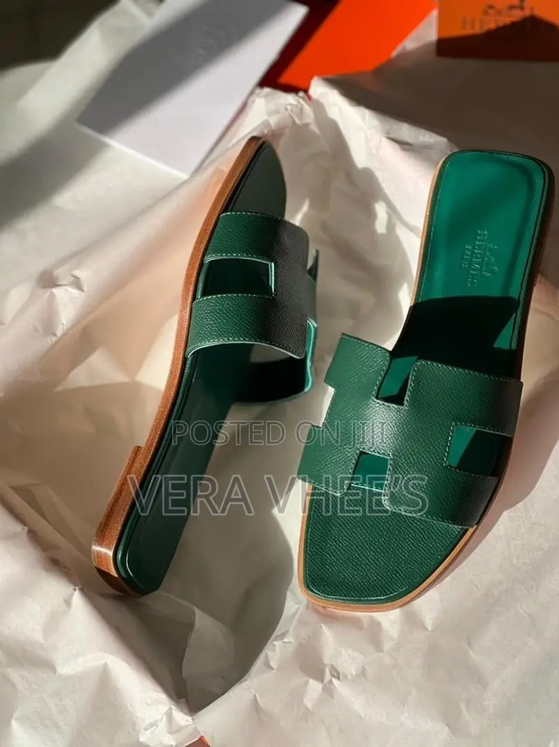 Hermes Slippers