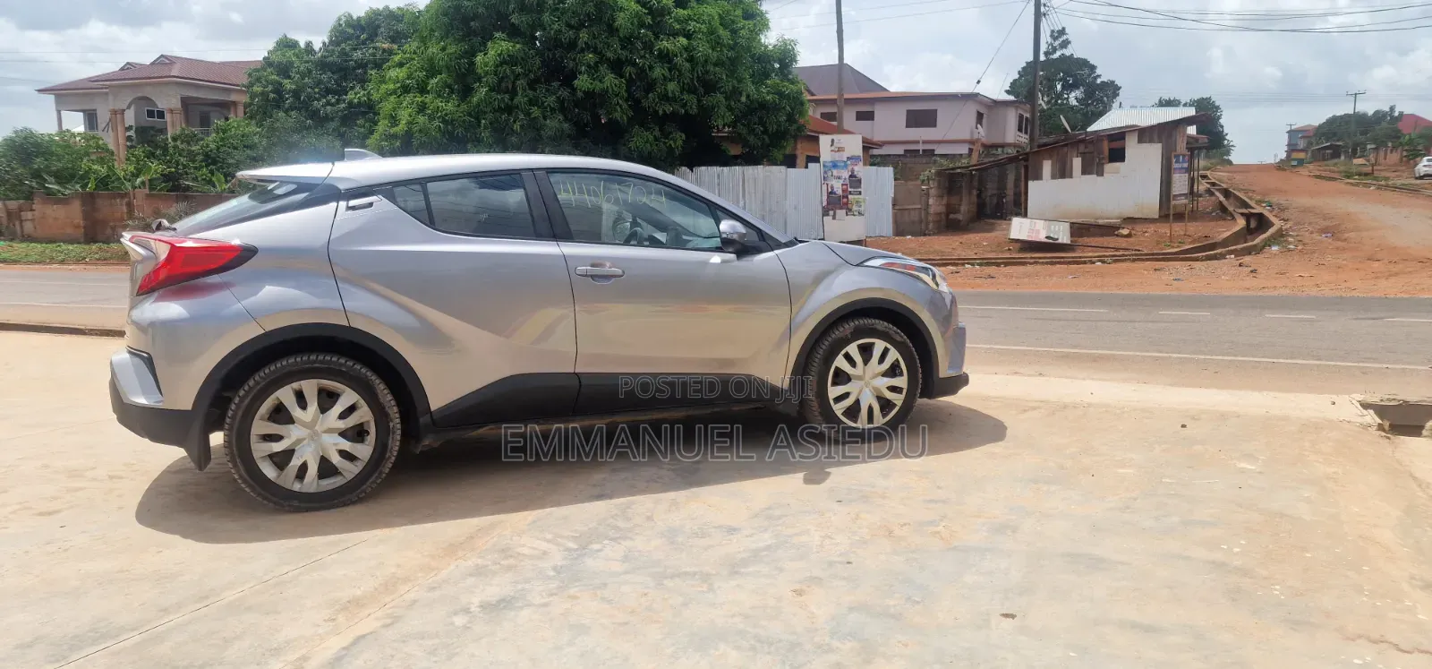 Toyota C-HR LE FWD 2019 Gray