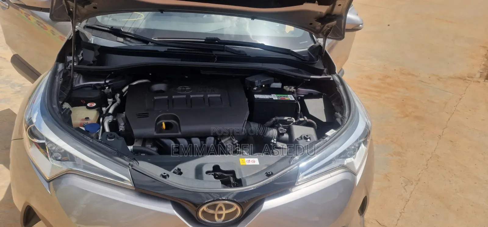 Toyota C-HR LE FWD 2019 Gray