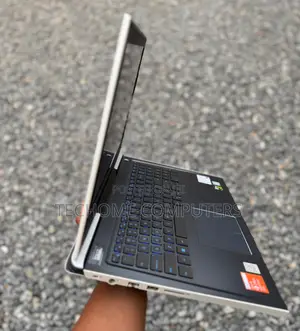 Laptop Dell Inspiron 15 16GB Intel Core i5 HDD+SSD 1.5T