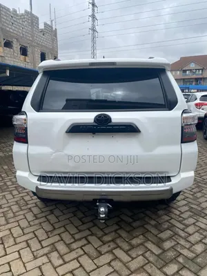 Toyota 4-Runner TRD Off Road 2021 White