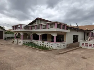 5bdrm House in Twumduase.( Near, Kumasi Metropolitan for sale