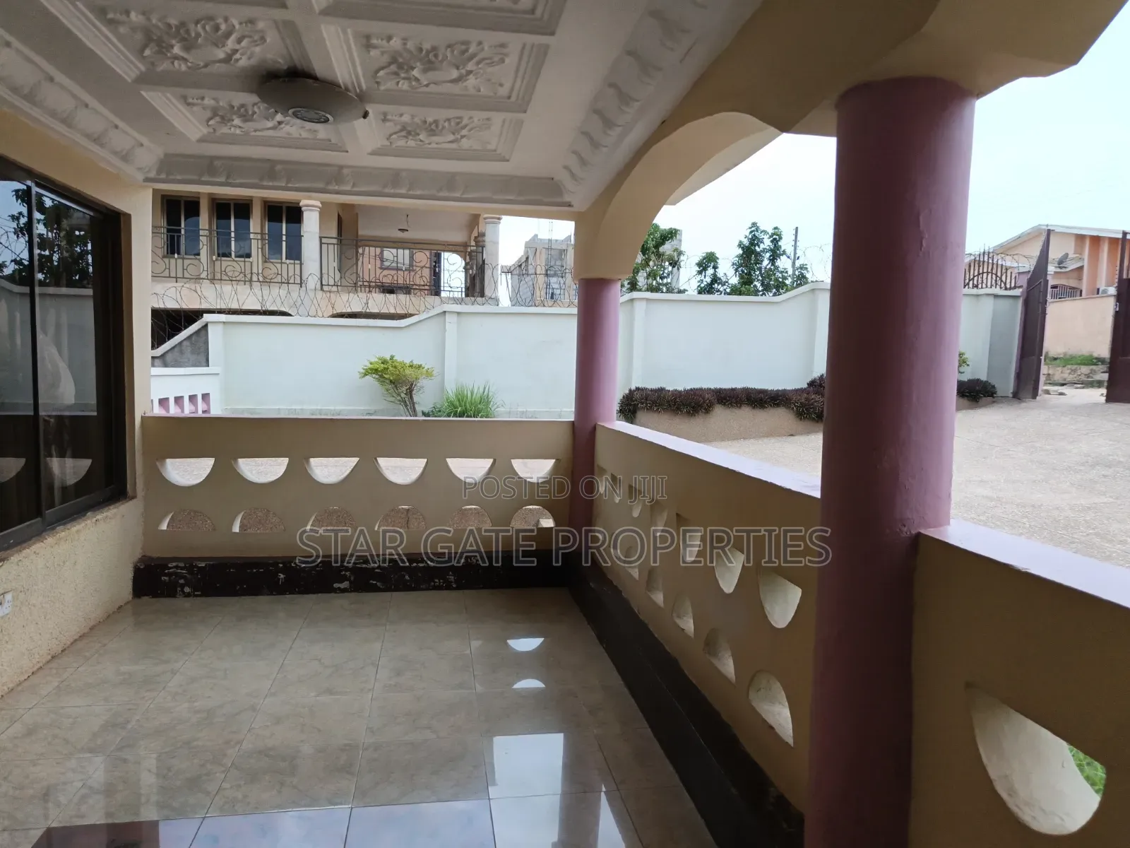 5bdrm House in Twumduase.( Near, Kumasi Metropolitan for sale