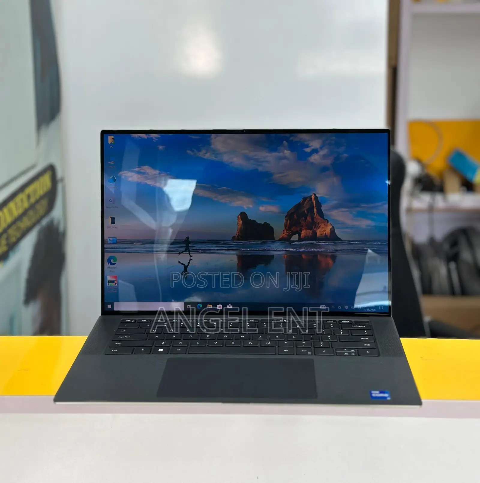 Laptop Dell XPS 15 9510 16GB Intel Core i7 SSD 512GB