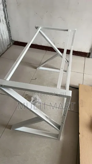Ergonomic Computer Gaming Study Table