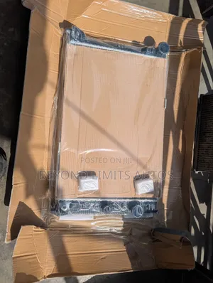 Mercedes Benz E Class 2002,2003,2004,2005,2006,2007,2008,2008 Radiator