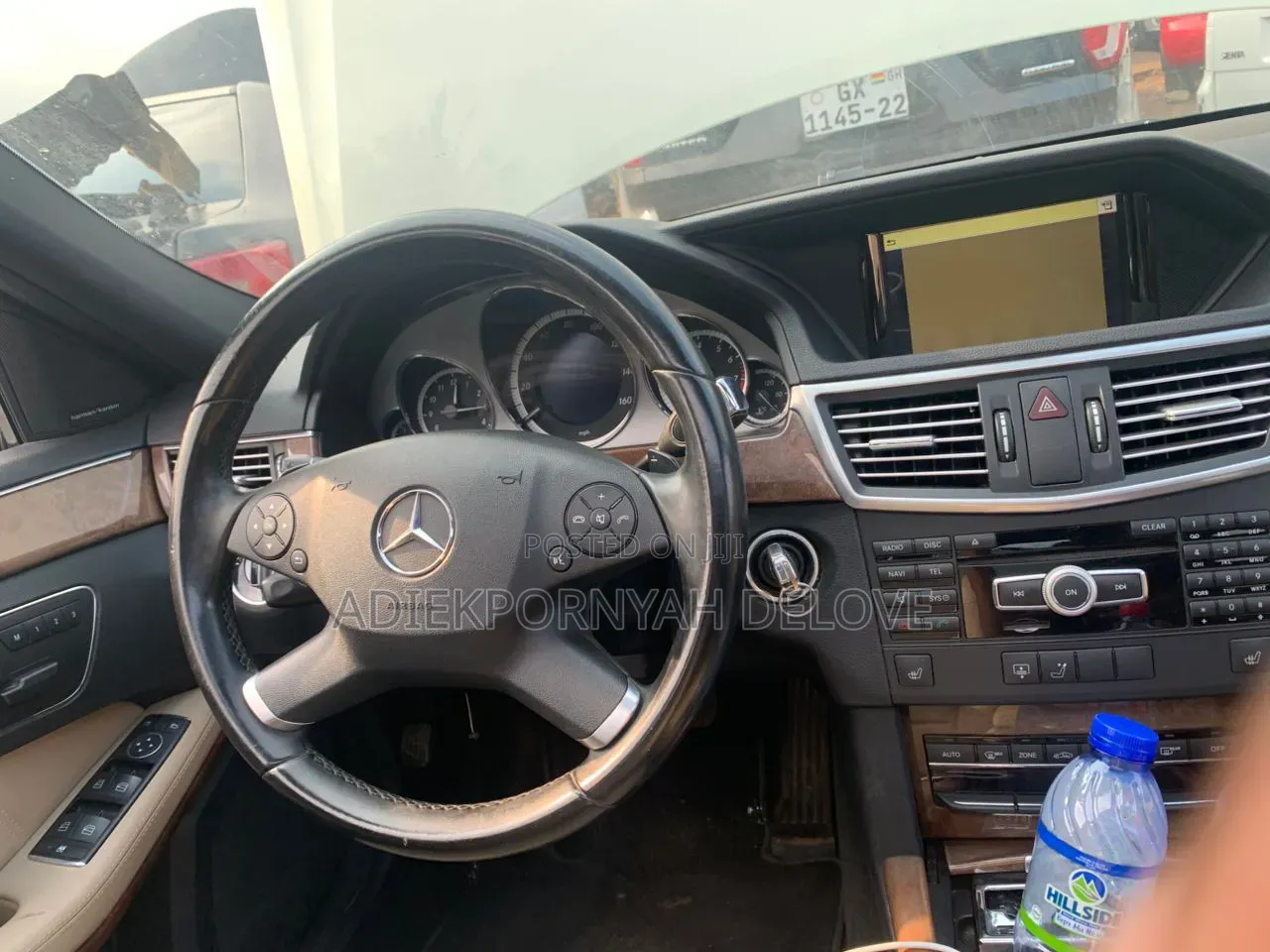 Mercedes-Benz E350 2012 Off white