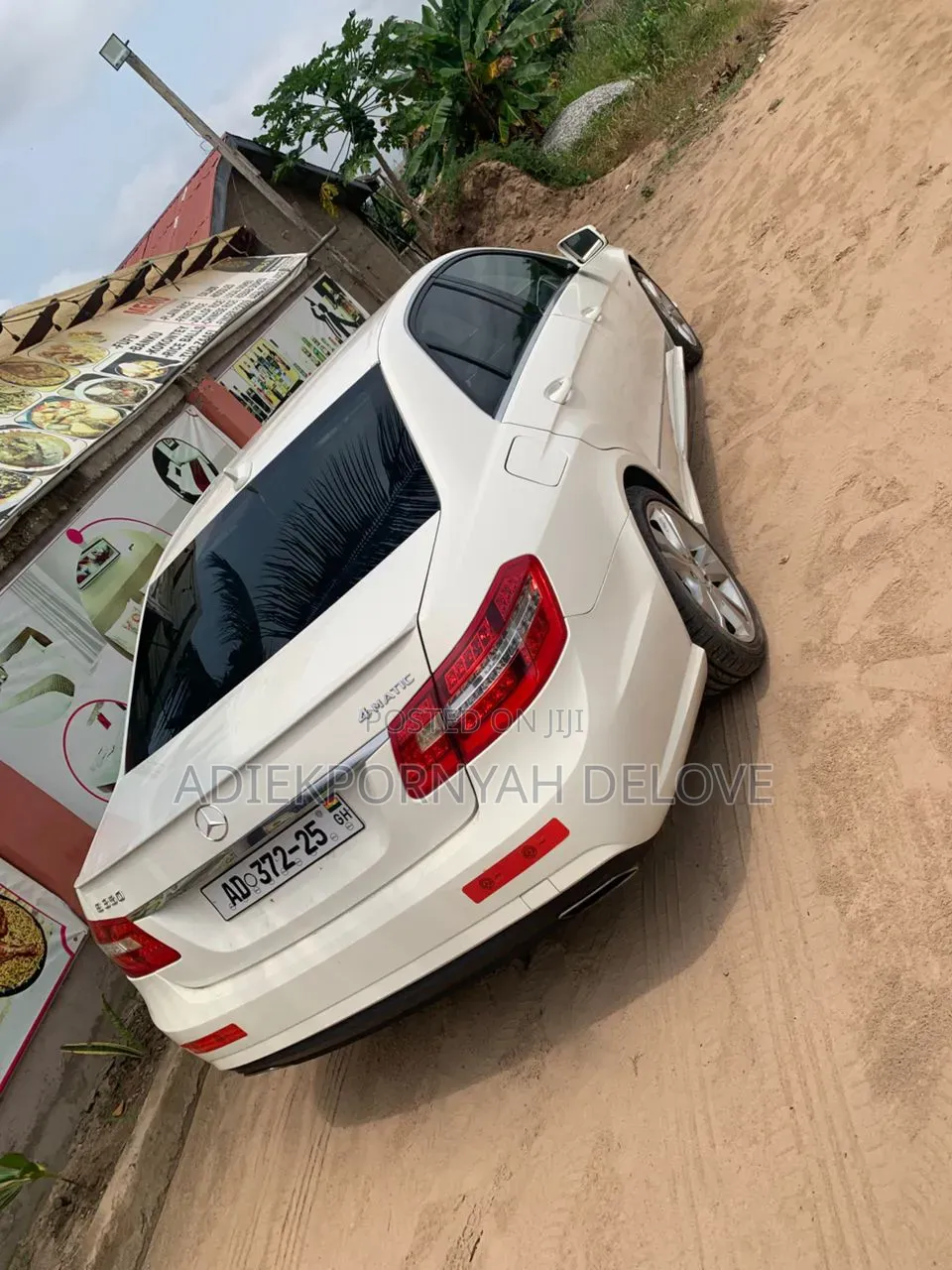 Mercedes-Benz E350 2012 Off white