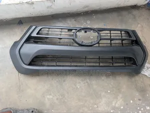 Toyota Hilux 2020,2021,2022 Top Grille