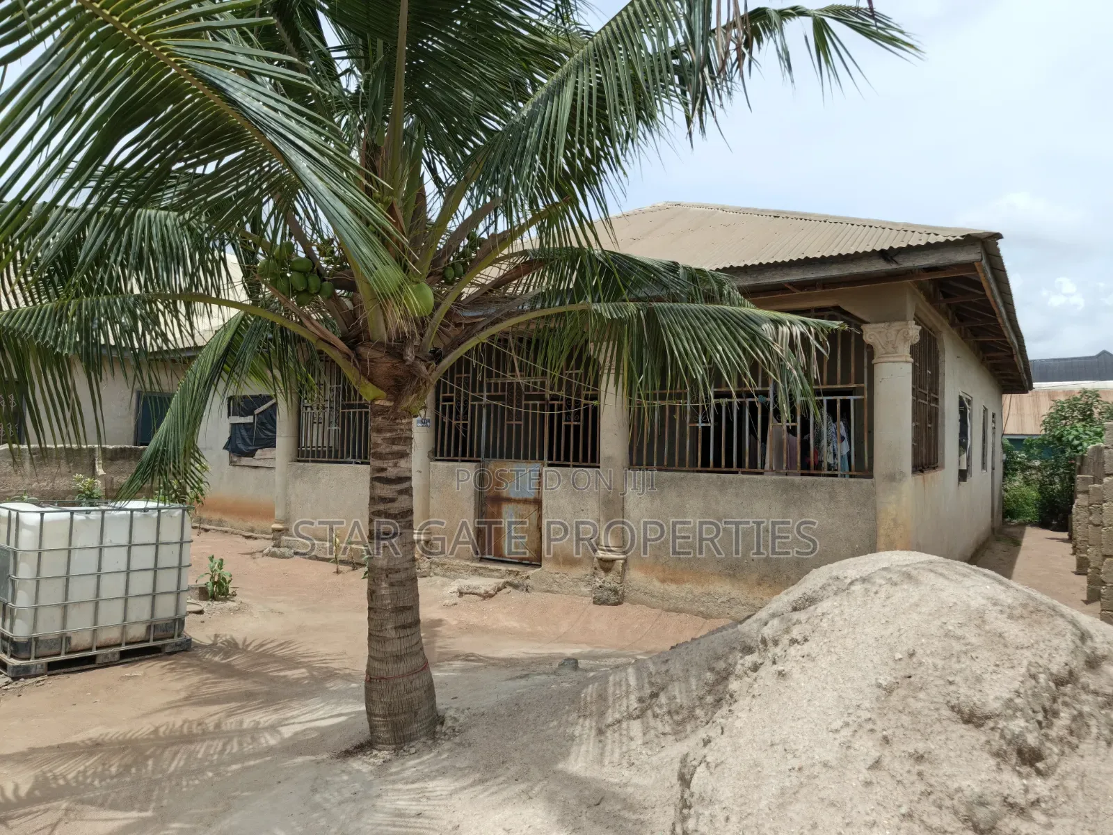 4bdrm House in Kenyasi Nwamasi, Kumasi Metropolitan for sale