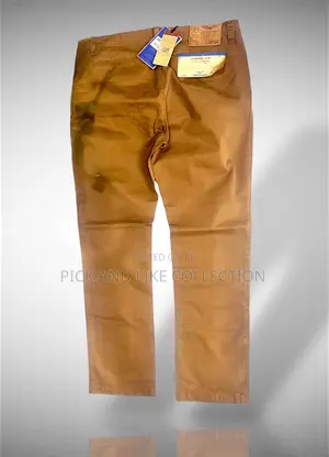 Khakis Built for Clarity of Thought and Smooth Execution.