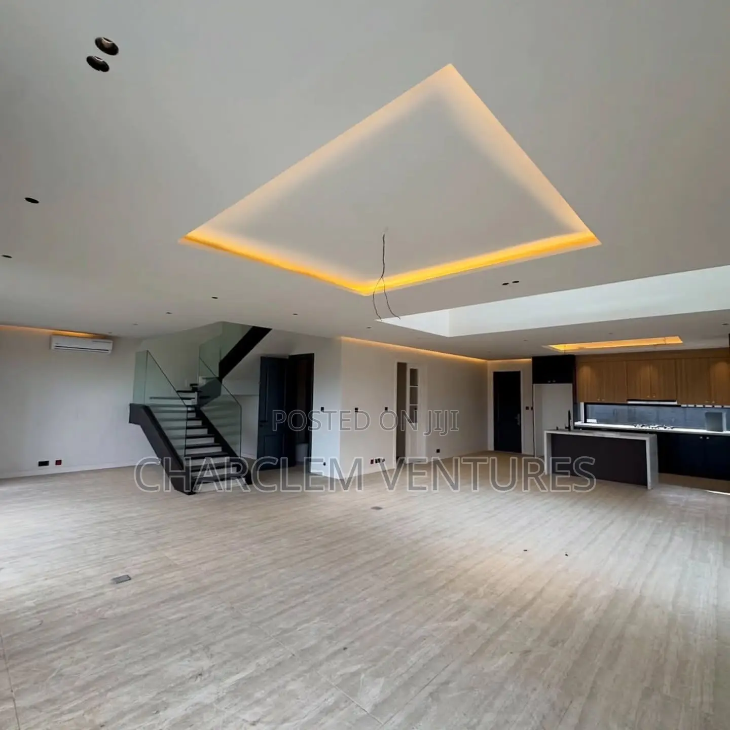 3bdrm House in Charclem Ventures, Accra Metropolitan for sale