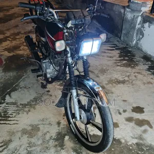 Royal Motorcycle 2010 Red