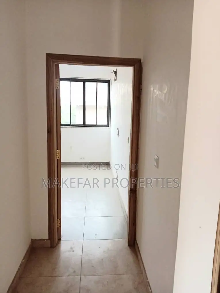 2bdrm Apartment in Madina for rent